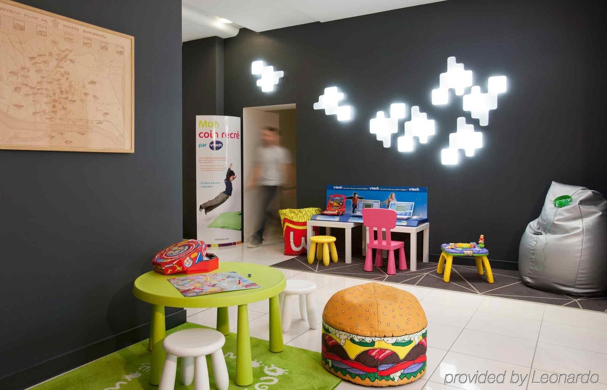 Hotel Ibis Styles Roanne Centre Gare Exterior foto