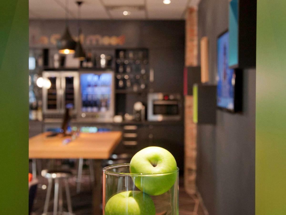 Hotel Ibis Styles Roanne Centre Gare Exterior foto